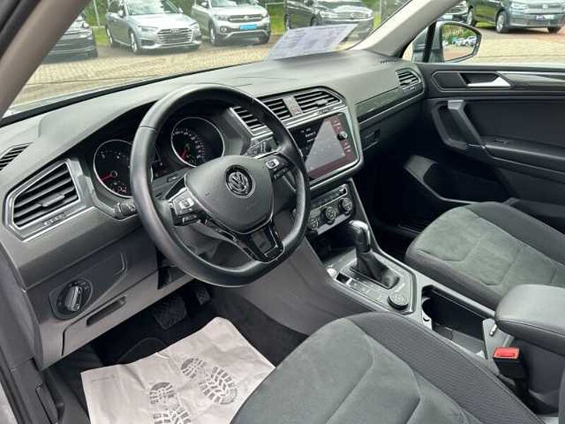 Volkswagen Tiguan Allspace 2.0 TDI Highline 4M+DSG+LED+ACC+AHK