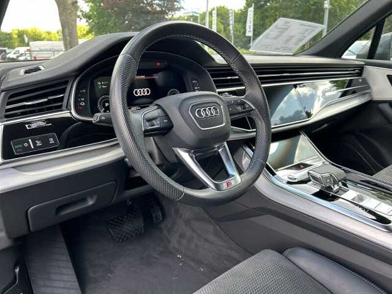 Audi Q7 55 TFSIe quattro S-LINE+MATRIX+LEDER/ALCAN.