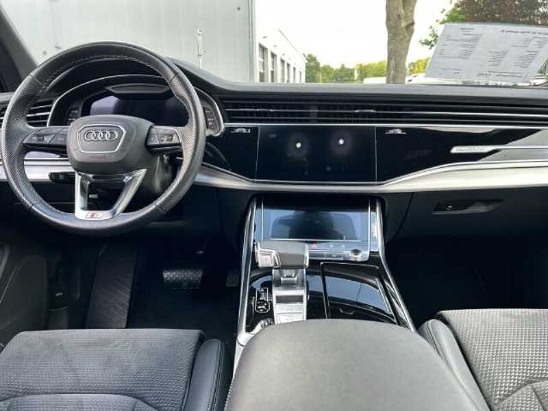 Audi Q7 55 TFSIe quattro S-LINE+MATRIX+LEDER/ALCAN.