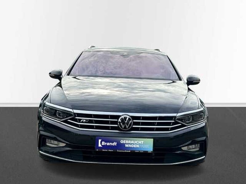 Volkswagen Passat Variant 2.0 TDI Elegance R-LINE+DSG+LED