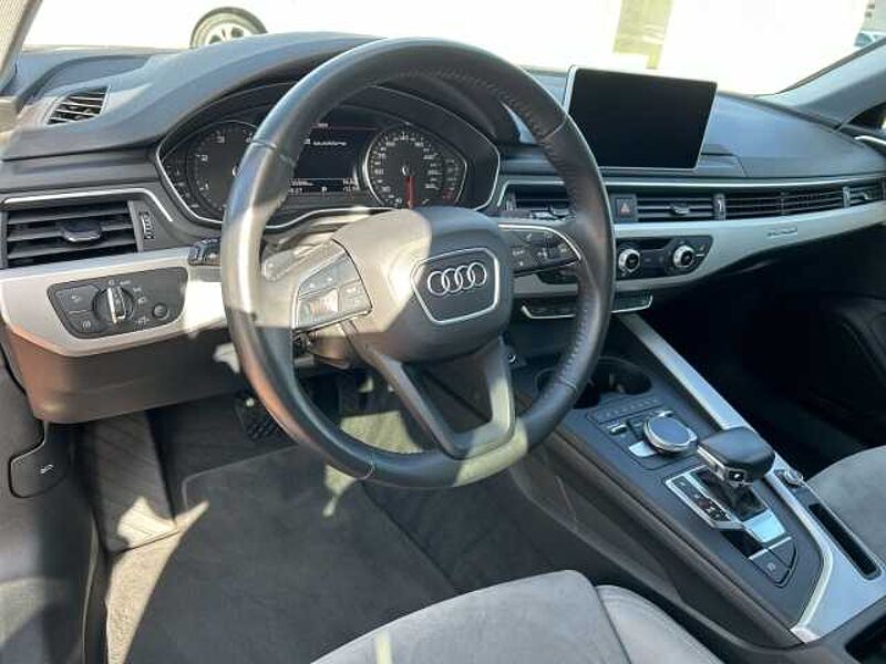 Audi A4 Avant 40 TDI quattro S-TRONIC+XENON+ALCANTARA