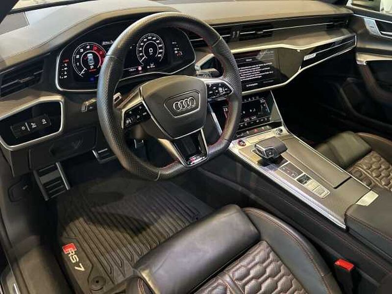 Audi RS7 Sportback 4.0 TFSI PANO+HUD+KERAMIK+B&O