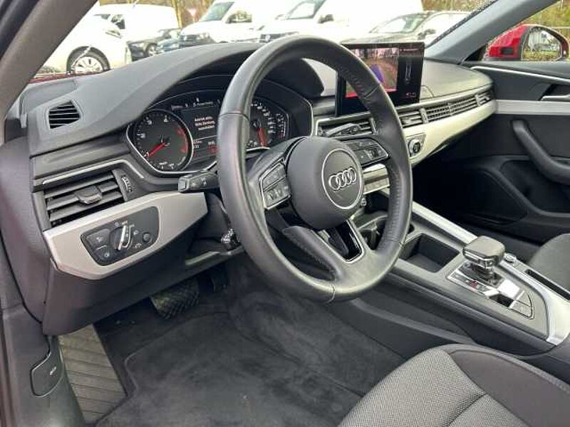 Audi A4 Avant 35 TDI advanced S-TRONIC+LED+STANDH. +NAVI+TEMPOM.