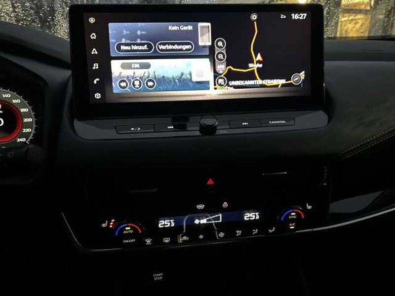 Nissan Qashqai 1.5 VC-T e-Power N-Connecta LED+NAVI