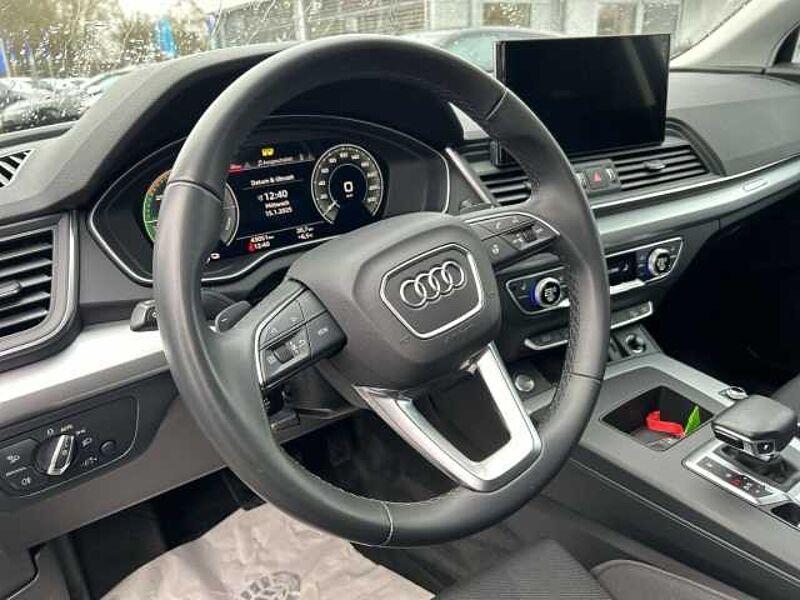 Audi Q5 50 TFSIe quattro S-LINE+LED+NAVI+GRA+PDC