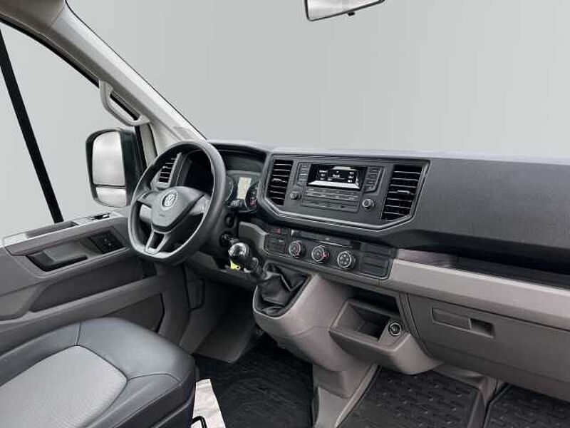 Volkswagen Crafter mittlerer Radstand 2.0 TDI DoKa AHK mittlerer Radstand 2.0 TDI DoKa AHK