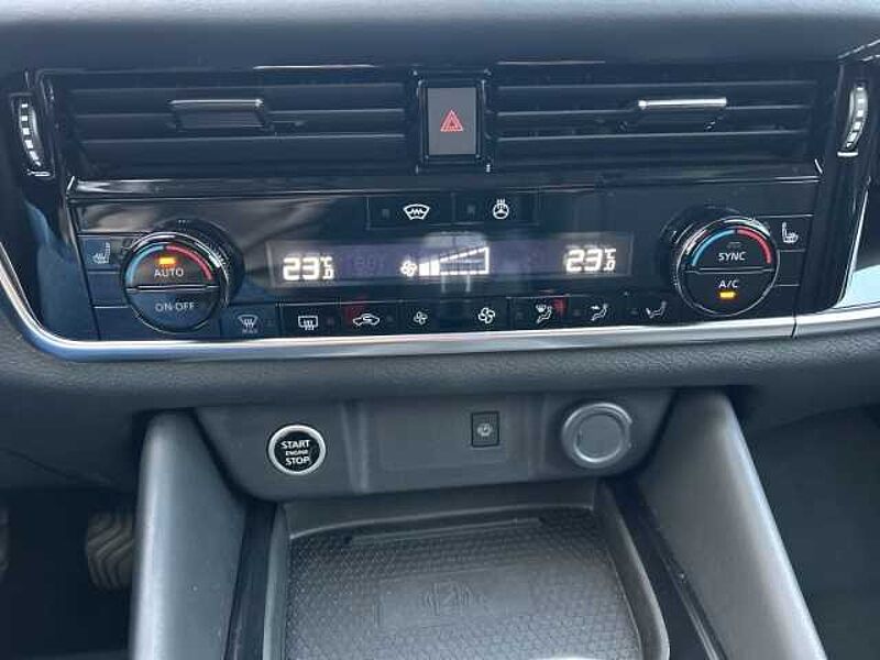 Nissan Qashqai 1.3 Dig-T MHEV N-Connecta LED+NAVI