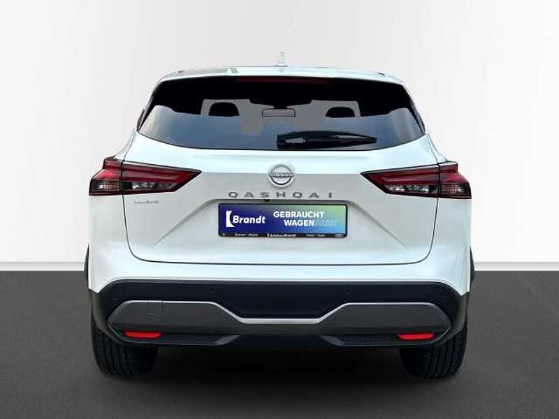 Nissan Qashqai 1.3 Dig-T MHEV N-Connecta LED+NAVI